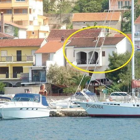 Apartman Ivica Tisno